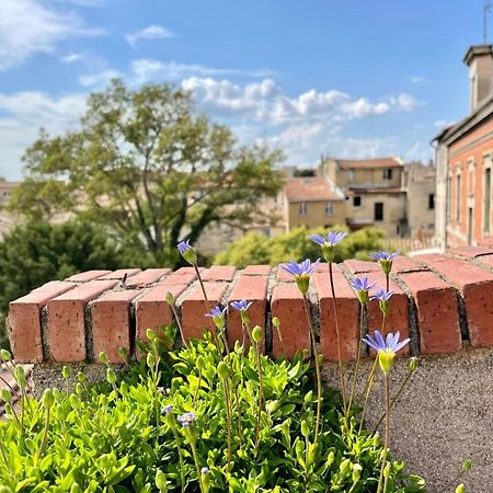 L'Atypique - T3 Grande Terrasse, Bbq Vue Et Cheminee Lejlighed Avignon Eksteriør billede